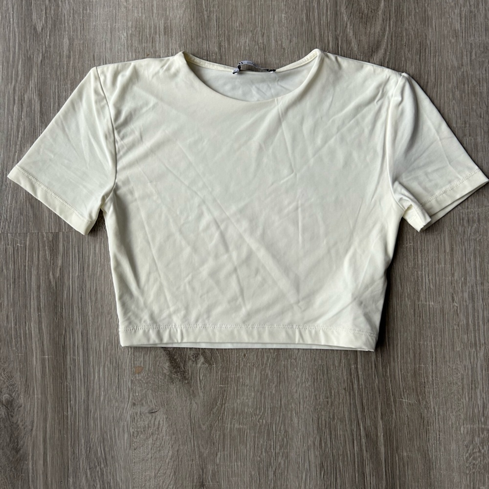Zara white cropped tee size small off shoulder